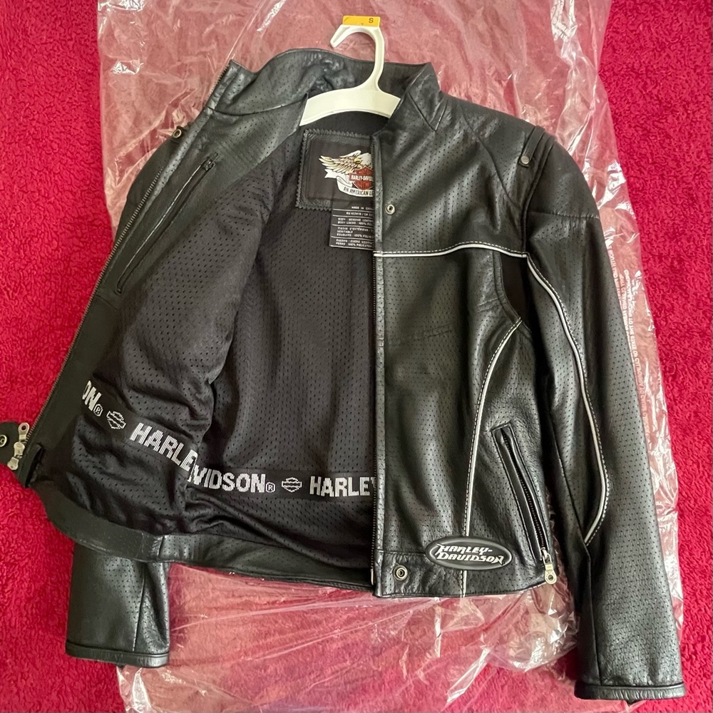Harley Davidson Leather Riding Jacket. Size S.